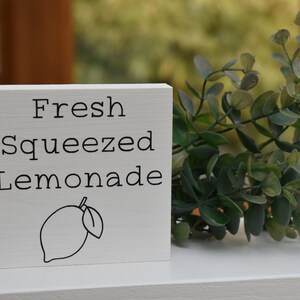 Fresh Squeezed Lemonade mini painted sign, summer tiered tray sign, farmhouse lemon decor, rustic wood sign image 3