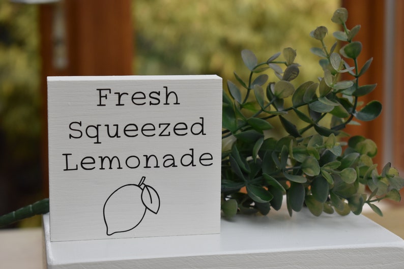 Fresh Squeezed Lemonade mini painted sign, summer tiered tray sign, farmhouse lemon decor, rustic wood sign image 3