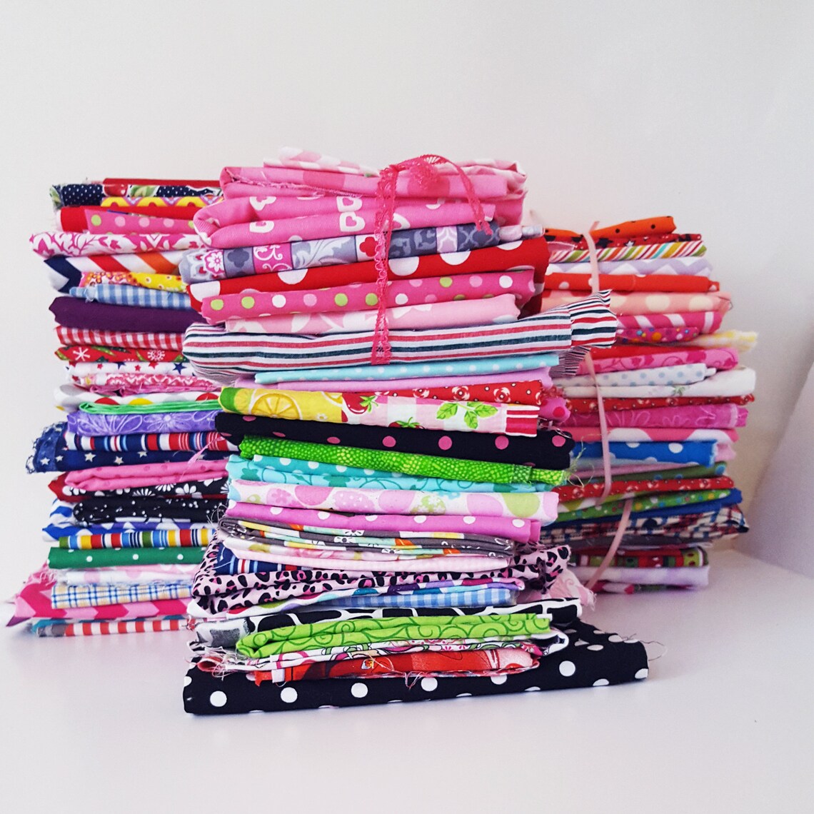 1 LB Quilters Stack 100 Cotton Fabric by the Pound, Just Over 2.5