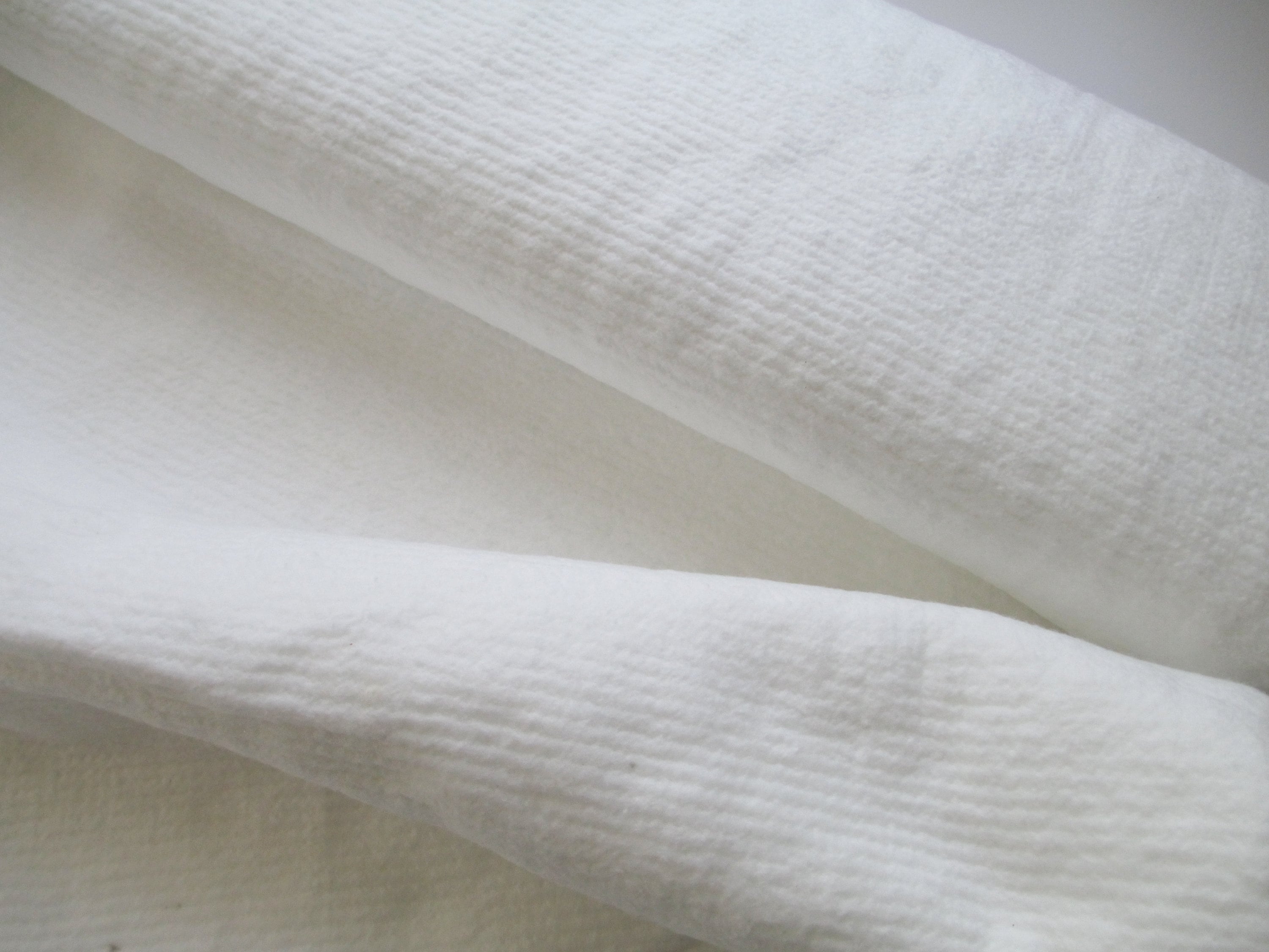 Pellon Nature's Touch Natural Cotton with Scrim Batting, 120 inch Wide, Size: 30 Yard Roll, Beige