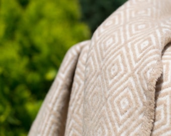 Personalizowany wełniany koc: narzuta w jodełkę, narzuta na sofę