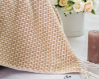 Supercienki koc z wełny merynosów: spersonalizowany miękki pled