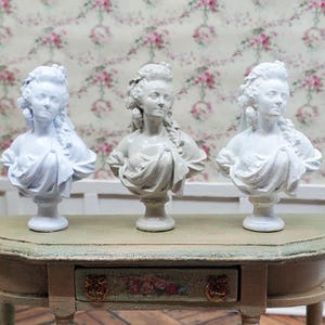 Miniature French Bust of French Noble Woman Dollhouse Chateau Estate