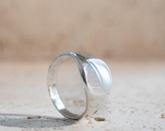 Anillo de sello de plata de ley 925: anillo minimalista hecho a mano.