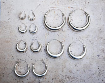Chunky hoop earrings made of silver-plated brass – handmade, wide earrings in silver