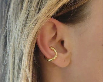 Ear cuff irregularly plated 18k gold