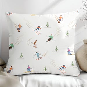 Vintage Ski Day Throw Pillow Cotton Winter Accent Cushion with Skiers Pillow for Kids Room Teen Room Decor for Winter Ski Decor