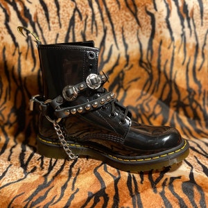 Boot strap