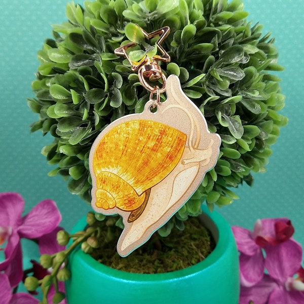 Gold Metal Keychain Mystery Snail, Gift For Snail Lover, Aquarium Keyring, Fish Tank Charm, Cute Charm, Cute Keychain, Keychain Charm