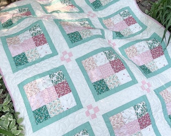 Cottage Square Quilt PDF Pattern
