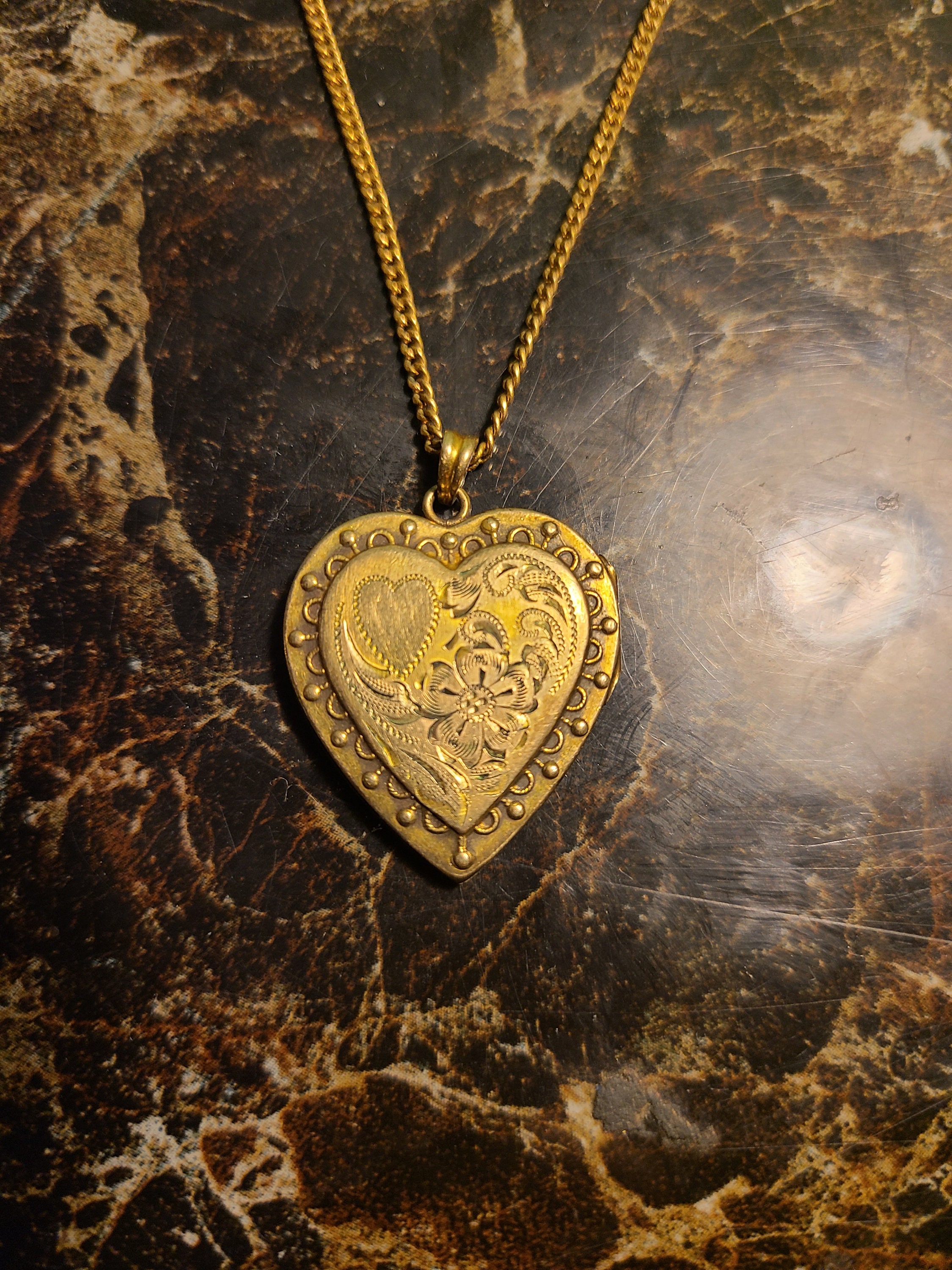 LAELIUS Antiques – Rare Vintage Jean Mahie 22k Gold Heart Pendant