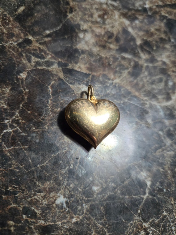 Vintage 14k Gold Big Puffed Heart Pendant