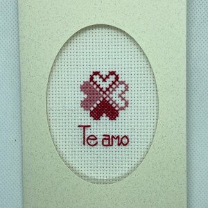 Downloadbare pdf - 4 harten met Te amo - kruissteekpatroon, niet afgewerkt product