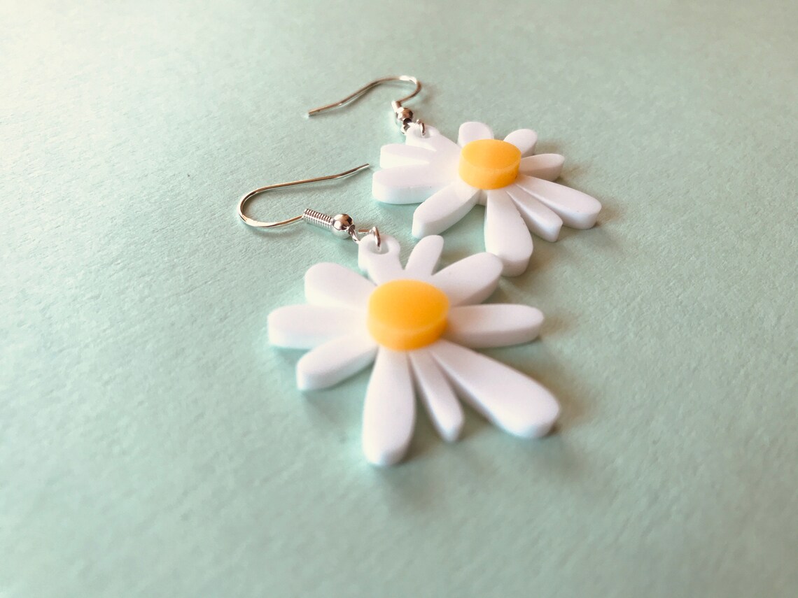 Daisy Earrings Lasercut Acrylic Daisy Earrings Daisy Etsy