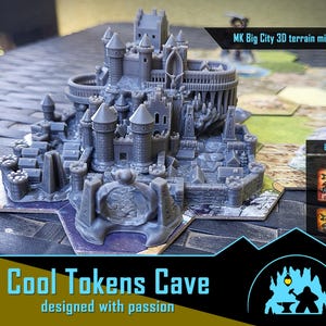 Puede incluir: Una miniatura de ciudad en 3D impresa en gris, con torres y edificios. La miniatura está diseñada para usarse con juegos de mesa. El texto "MK Big City 30 terrain miniature" es visible en la imagen.