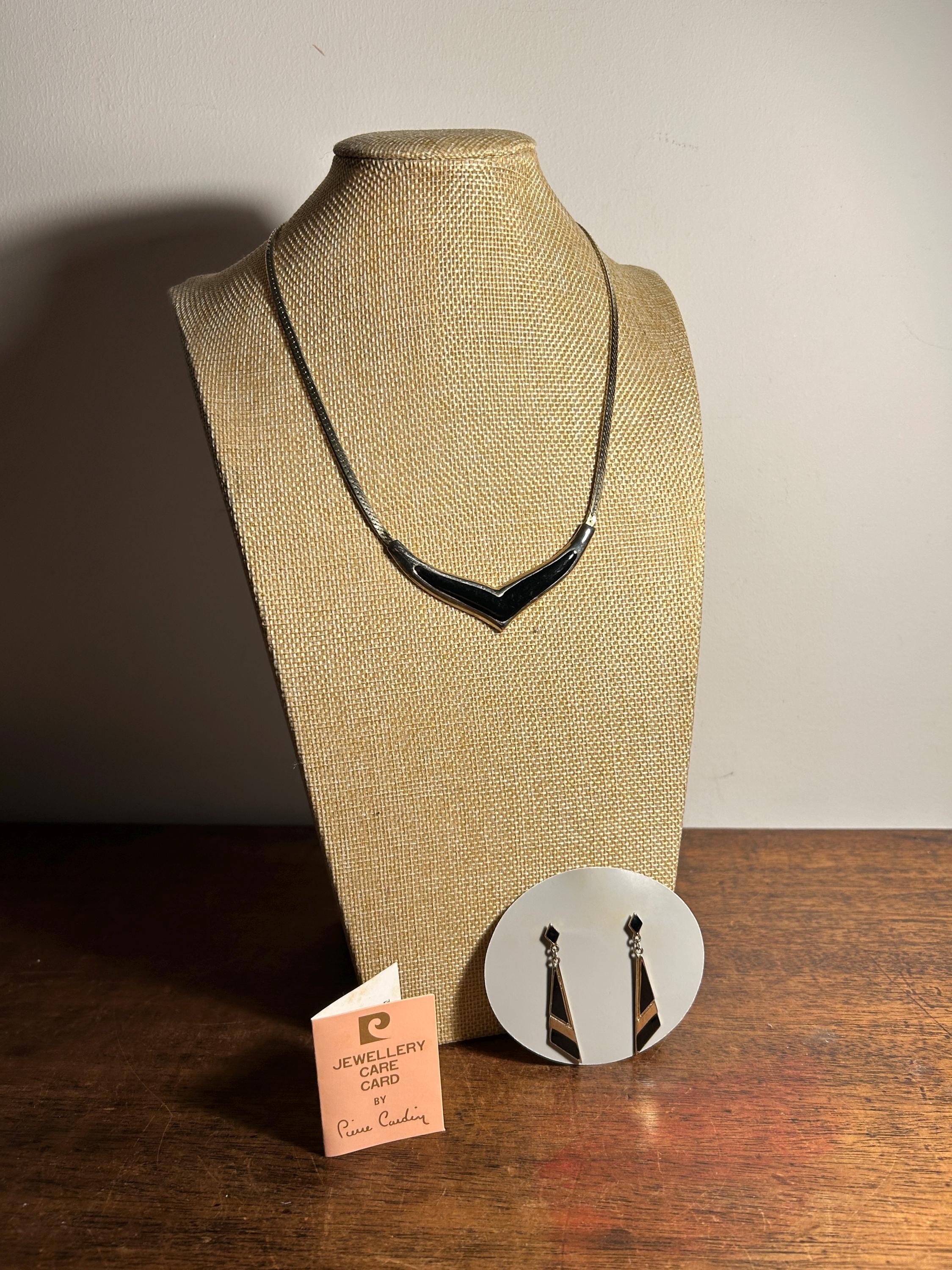 Pierre cardin necklace - Etsy 日本