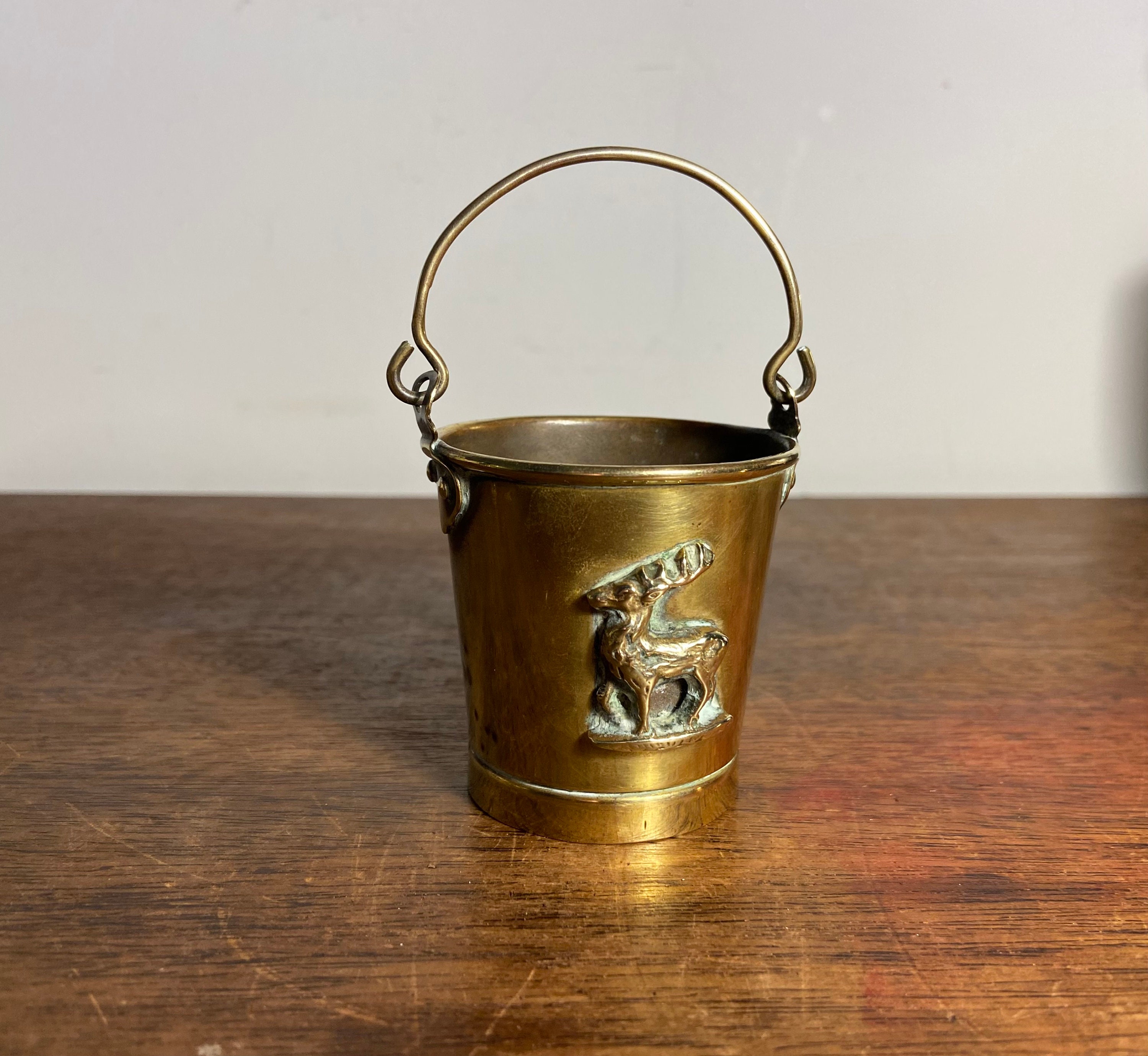 Small 6 Round Metal Bucket With Handle, Vintage Rustic Farmhouse Container  Storage 