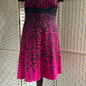 Karen Millen Dress size 10 - 95% silk