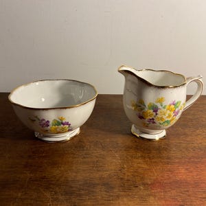 Royal Albert Milchkännchen & Zuckerdose