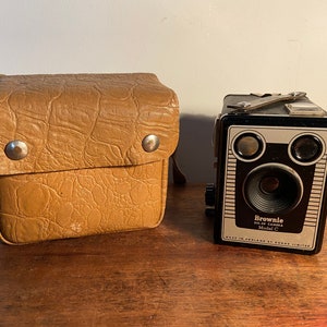 Kodak Brownie Six 20