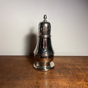 Sugar Shaker
