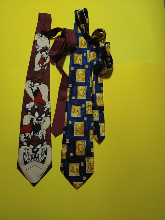 Hermès - Lotto Composto Da Una Cravatte E Un Foulard Da Tasca | Luxury - Foto 2