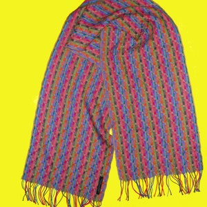 Baby Alpaka Schal &quot;&quot;Light Rays&quot;&quot; Handgewebt Fair vintage Peru 100% Alpaka - Rainbow.&quot;