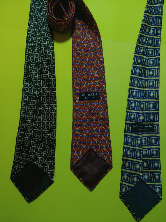 Hermès - Lotto Composto Da Una Cravatte E Un Foulard Da Tasca | Luxury - Foto 9