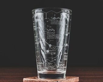 Science Beer Glass - 16 oz Pint Glass Gift (1 Glass) – Science of Beer Glassware - Etched with Beer & Hops Chemistry Molecules