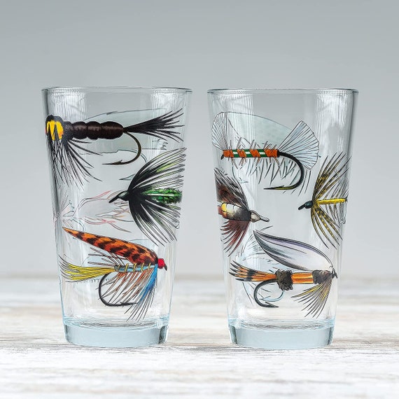 Beer Glasses Fly Fishing Glass Set for Fisherman and Outdoorsman Fly Lure  Themed 16 Oz Beer Drinking Glass Set of 2 