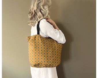 Tote bag / cotton tote bag / tote with pocket / yellow tote bag