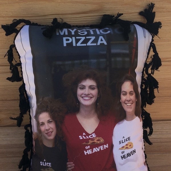 Mystisches Pizza-Kissen - Handgefertigtes klassisches Filmkunstkissen (mit flauschiger Füllung), Annabeth Gish, Lili Taylor, Julia Roberts