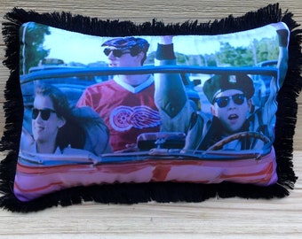 Ferris Bueller's Day Off Pillow - Matthew Broderick, Mia Sara & Alan Ruck, Handmade Classic Movie Art Pillow (with Fluffy Stuffing)