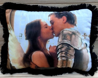 Romeo & Juliet Pillow, Leonardo DiCaprio and Claire Danes, William Shakespeare, Handmade Classic Movie Art Pillow (with Fluffy Stuffing)