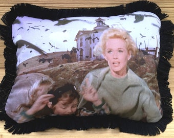 The Birds Pillow: Handmade Classic Horror Movie Art Pillow (with Fluffy Stuffing), Alfred Hitchcock