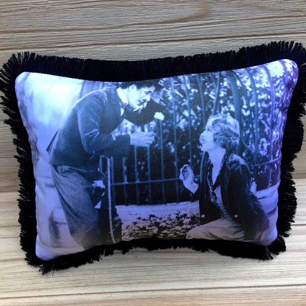 City Lights Pillow, Charlie Chaplin & Virginia Cherrill, Handmade Classic Movie Art Pillow (with Fluffy Stuffing)