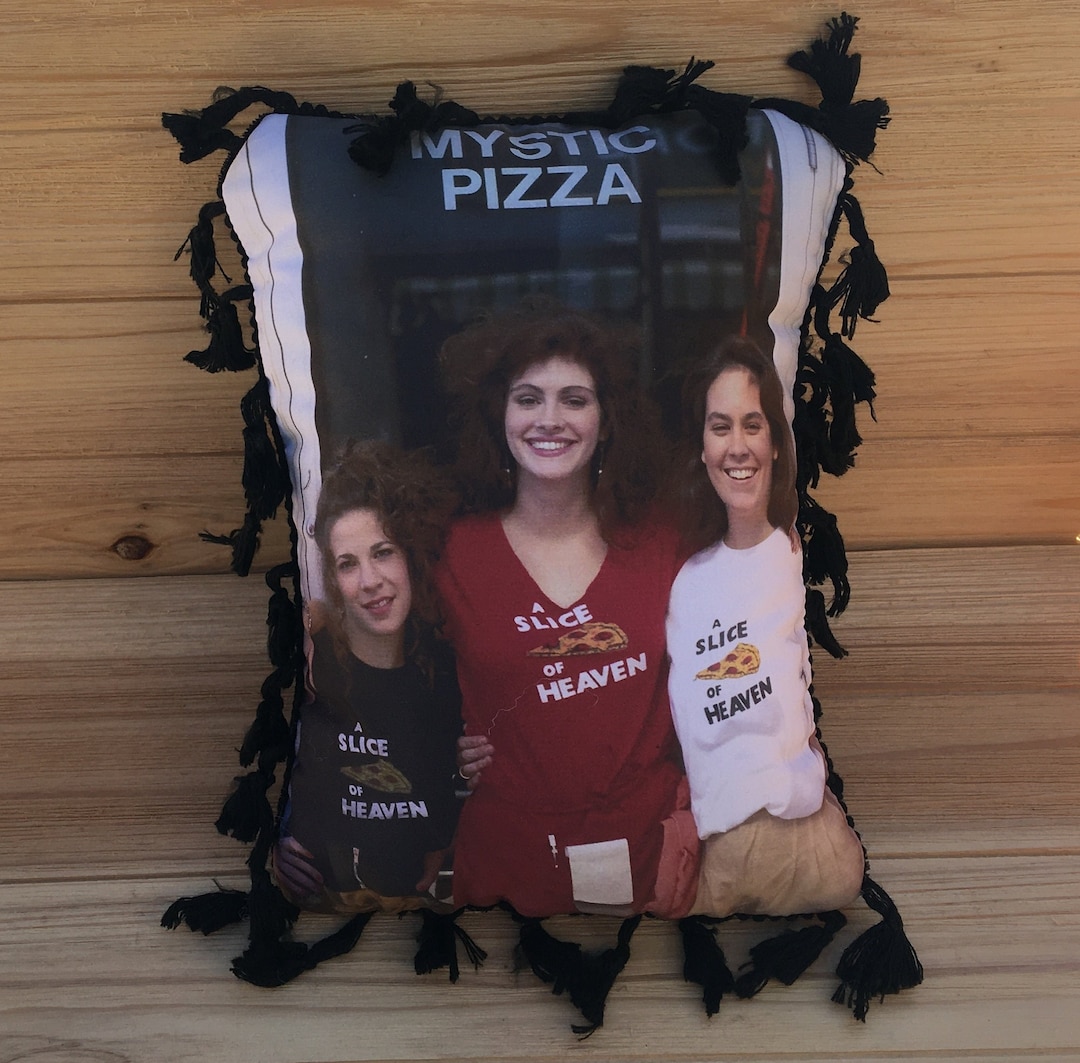 Mystic Pizza Pillow: Handmade Classic Movie Art Pillow (with Fluffy  Stuffing), Annabeth Gish, Lili Taylor, Julia Roberts - Etsy, image size:1080x1063