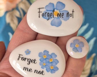 Forget me not Pocket Pebble, Bereavement Memorial Keepsake, Memory stone,