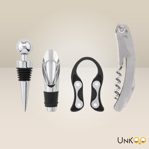 I 4 accessori vino del kit sommelier: tappo salvavino, versatore antigoccia, taglia-capsule e cavatappi – Unikoo