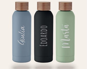 Botella de acero 700 ml | acabado soft touch y tapón de madera con grabado láser | nombre personalizado | regalo profesores | deporte