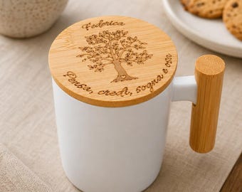 Taza mug de porcelana con tapa y cuchara de bambú | Tapa grabada láser | Idea regalo té caliente | Día de la madre o abuela