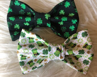 Pajarita para mascotas con diseño de trébol o del Día de San Patricio