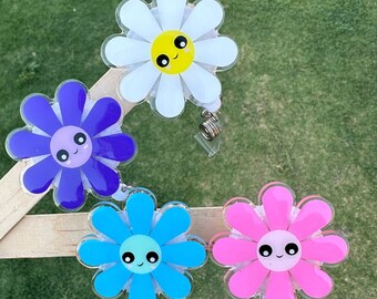 Daisy Badge Reel | Handmade Resin Badge Reel | Cute Retractable ID Holder | Floral Badge Holder | Gift for Nurse | Nurse badge reel