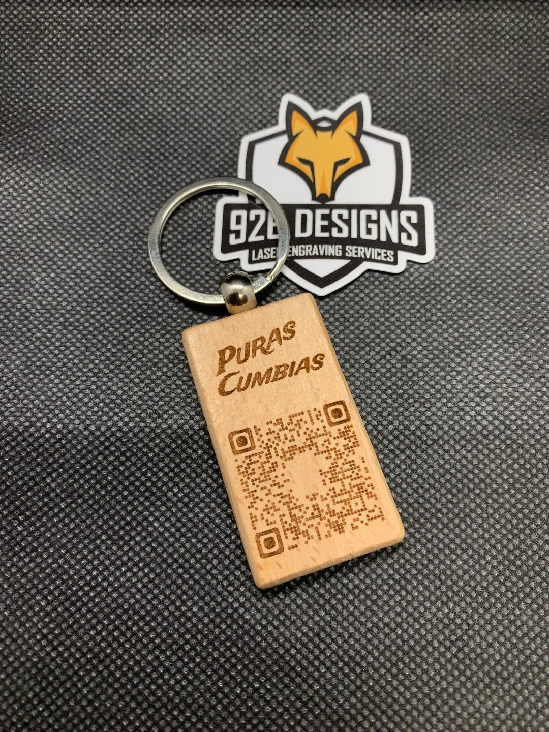 QR Code Keychain/ Qr Code Wood Keychains / Personalized Keychains