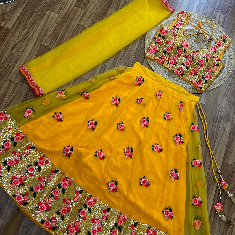 Haldi Lehenga Choli Set for Women, Yellow Lehenga Choli for Guest, South Asian Lehengas, Designer Lengha, Bridesmaids Outfits