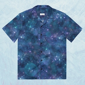 Himmlischen Nachthimmel kosmische Konstellation Galaxie Sterne Nebel Astronomie Unisex Button-Shirt