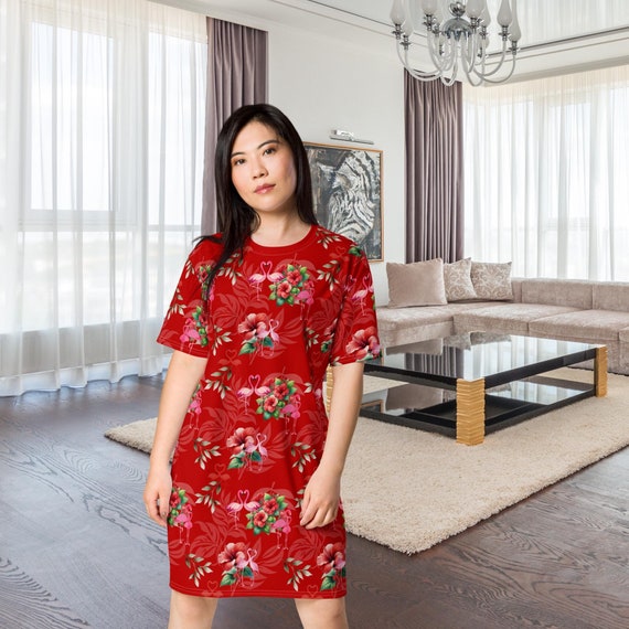 red hibiscus dress Flamingo and Hibiscus Hawaiian Tropical Island Summer Holiday Crimson Red T-Shirt Dress