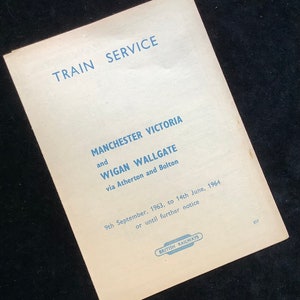 Oryginalna ulotka z rozkładem jazdy British Railways z 1963 r. Manchester Victoria i Wigan Wallgate przez Atherton i Bolton
