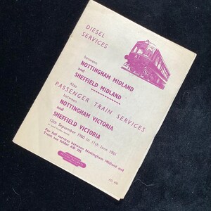 Oryginalna ulotka z rozkładem jazdy British Railways z 1960 r. z Nottingham Midland i Victoria do Sheffield Midland i Victoria