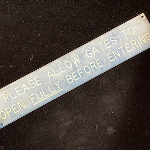 Original Eisenbahn? Kunststoff Schild Plakette - Tore voll öffnen lassen